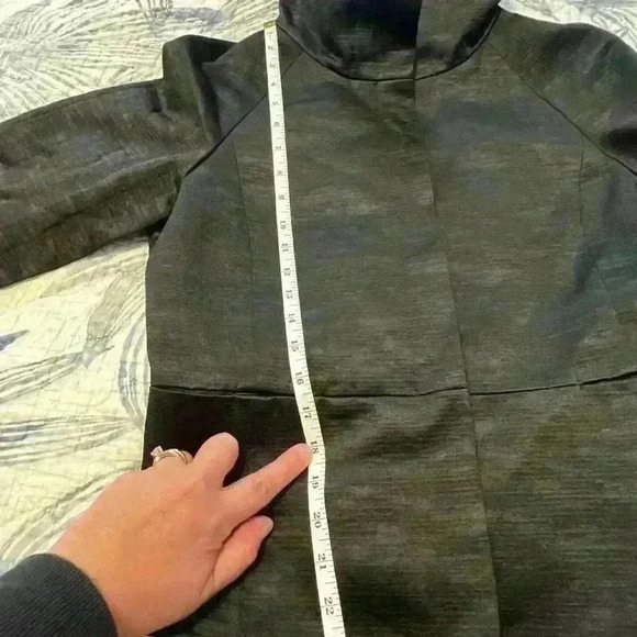 Ann Taylor Black Funnel Jacket/Blazer Women’s size 8 - Picture 13 of 13